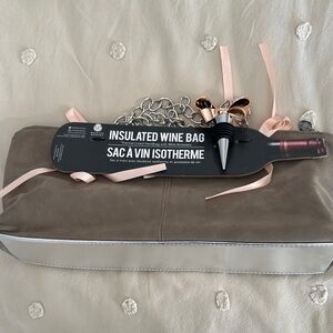 Elegant Insulated Wine Bag with Chain and Stopper - Taupe and Silver